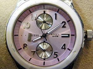 ゲス（GUESS）腕時計の修理をしました。【インデックス修理】－時計修理－修理日記 －静岡県浜松市の時計・メガネ・宝石の専門店－宝生堂